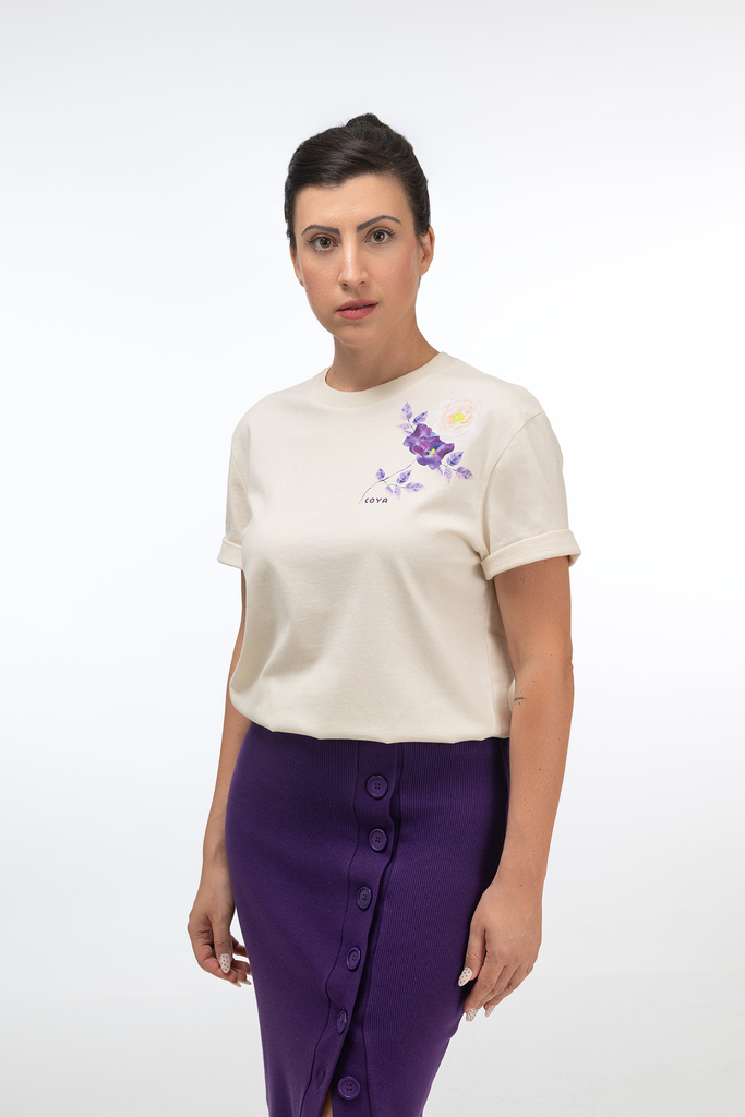 La Vie En Bloom T-shirt